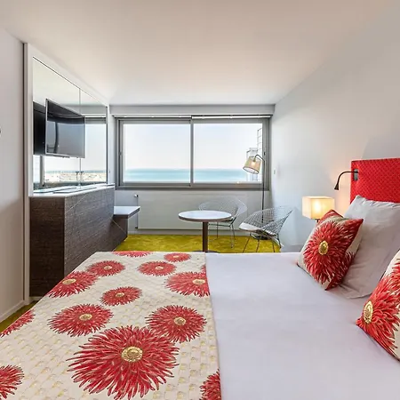 Anne De Bretagne Hotel 4*