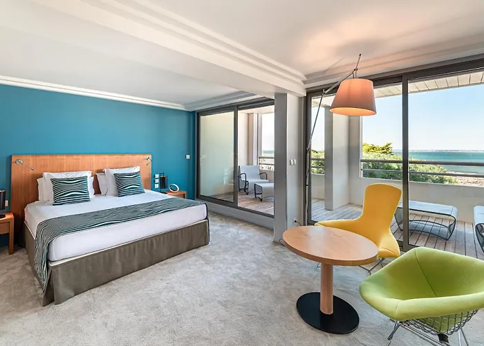 Hotel Anne De Bretagne