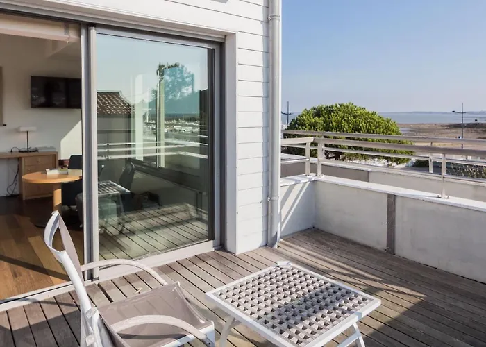 Anne De Bretagne Otel 4*